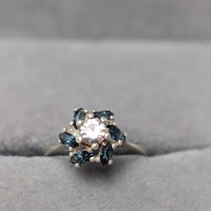 Sterling Silver Ring with Clear Center & Blue Accent Stones Size 6 Resizable New